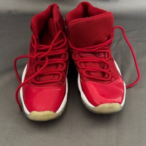 Air Jordan’s Retro 11’s Kids sneakers